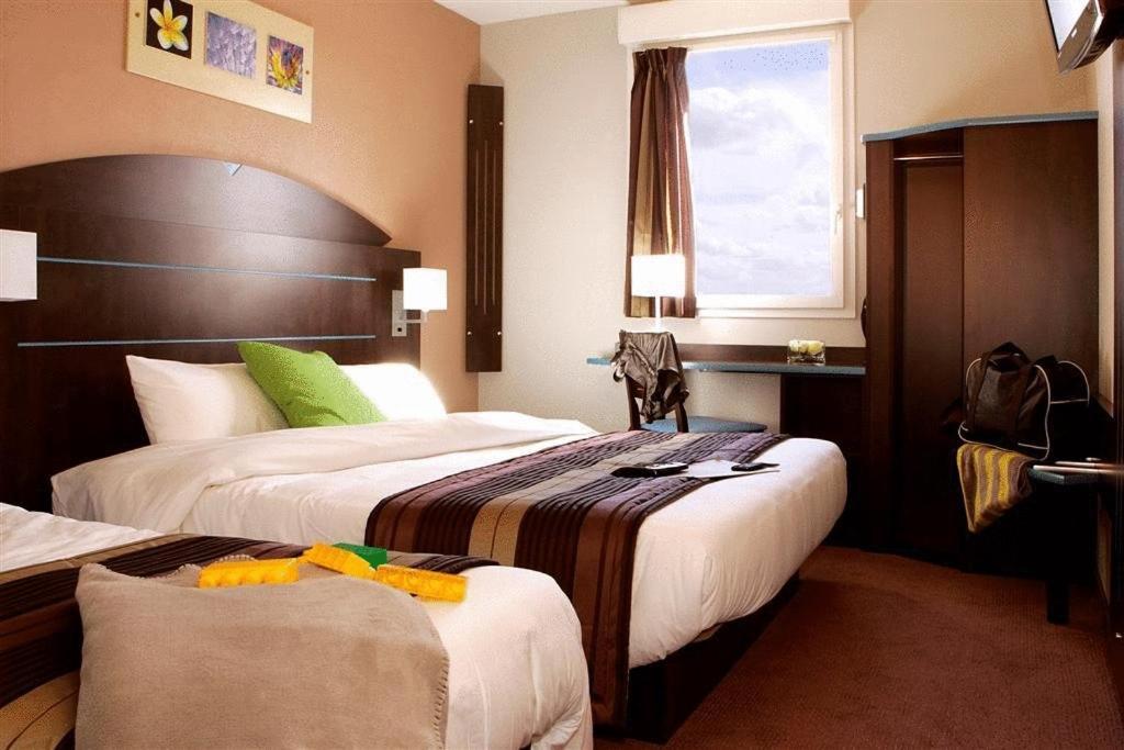Hotel Akena City Caudry Екстер'єр фото